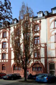 Frankfurt, Hedderichstraße 126