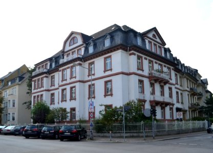 Frankfurt, Holbeinstraße 38