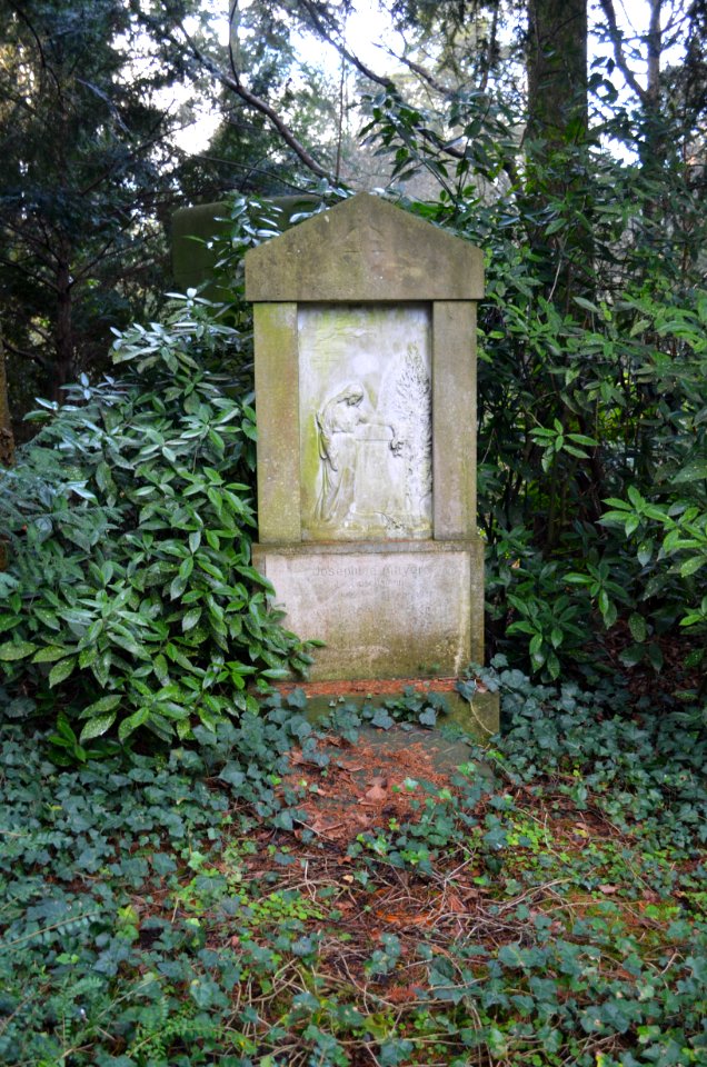 Frankfurt, Hauptfriedhof, Grab V 158 Mayer