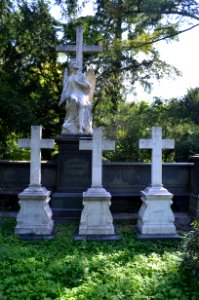 Frankfurt, Hauptfriedhof, Grab D 282 von Neufville (1)