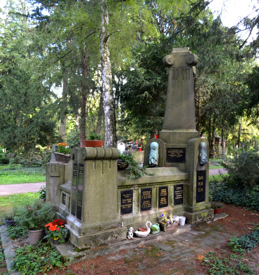 Frankfurt, Hauptfriedhof, Grab D 309-310 Verein für Feuerbestattung