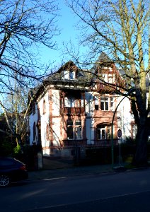 Frankfurt, Holzhausenstraße 30