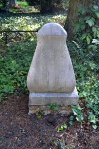 Frankfurt, Hauptfriedhof, Grab D 293-294 Manskopf (3)