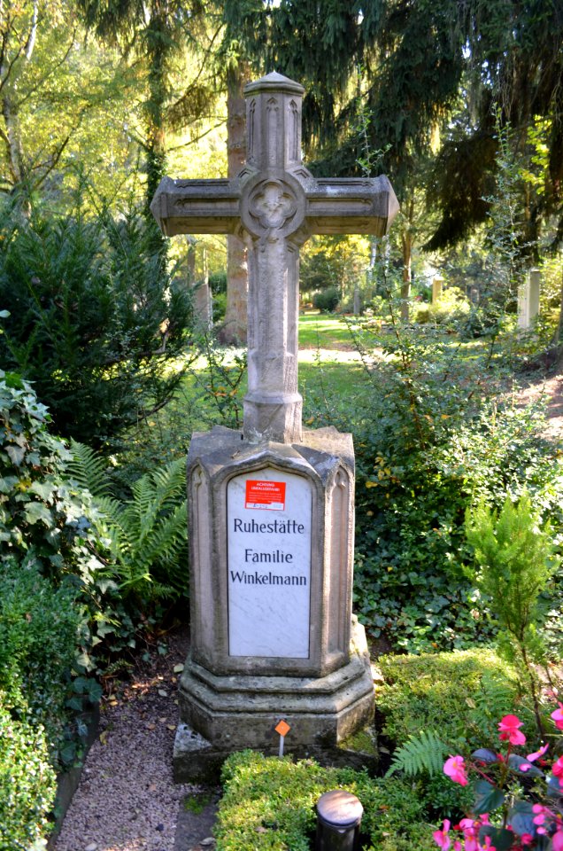 Frankfurt, Hauptfriedhof, Grab E 213 Würzinger-Reutlinger