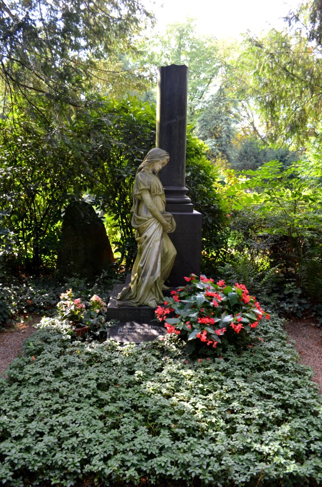 Frankfurt, Hauptfriedhof, Grab D 325 Seeger