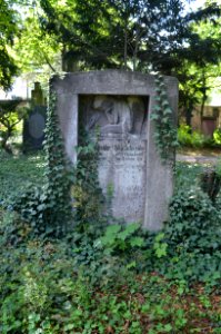 Frankfurt, Hauptfriedhof, Grab D 373 Schneider