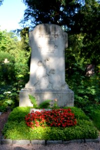Frankfurt, Hauptfriedhof, Grab D 358 Zorbach