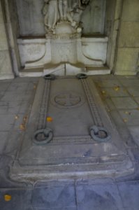 Frankfurt, Hauptfriedhof, Gruftenhalle, Gruft 18 (1)