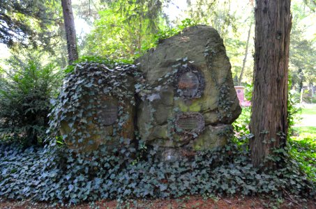 Frankfurt, Hauptfriedhof, Grab D 332-333 Goldschmidt