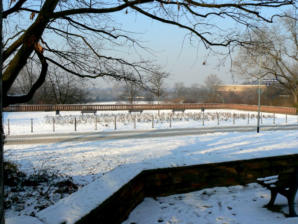 Frankfurt-Bockenheim, Margarete-und-Fritz-Kahl-Anlage 28