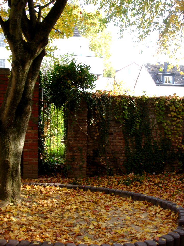 Frankfurt-Bockenheim, Spielplatz an der Kaufunger Straße, C