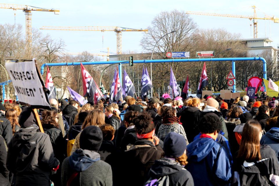 Frauenkampftag demonstration Berlin 2020 57