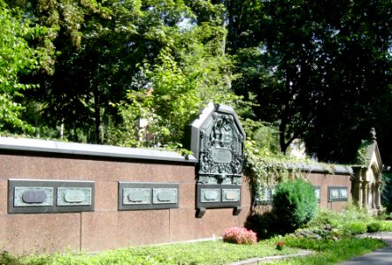 Frankfurt-Bockenheim Friedhof 933