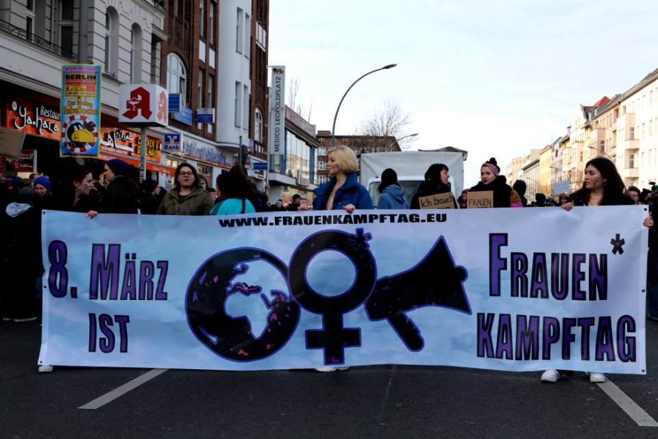 Frauenkampftag demonstration Berlin 2020 34