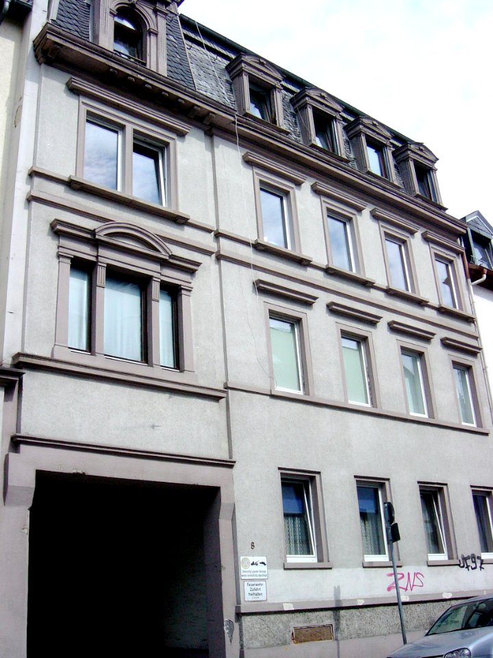 Frankfurt-Bockenheim Landgrafenstraße 8