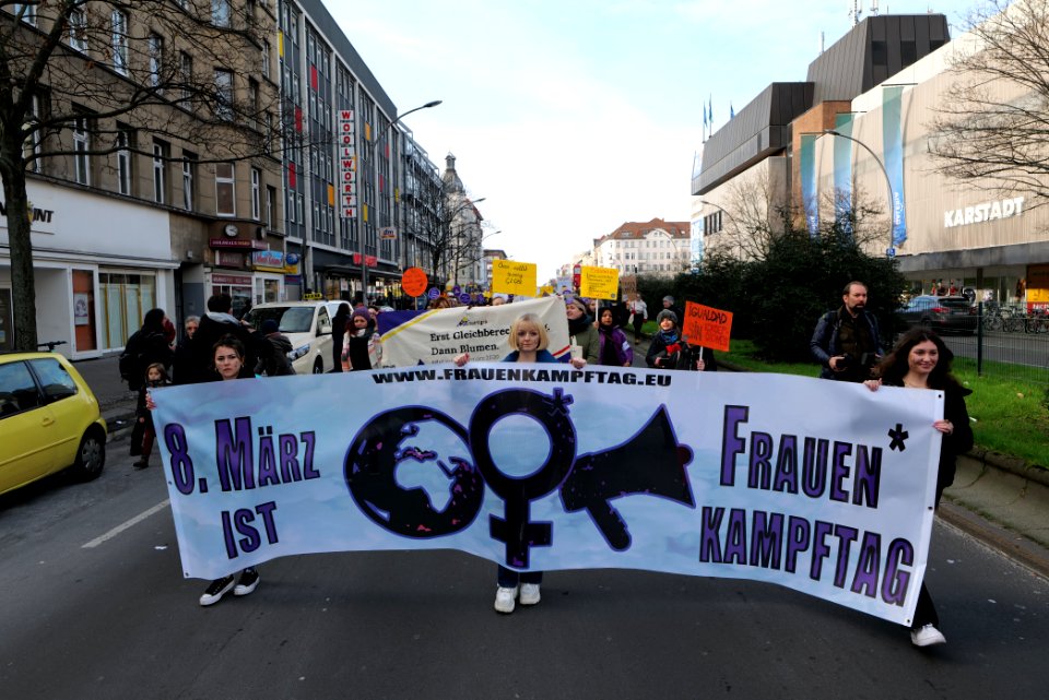 Frauenkampftag demonstration Berlin 2020 42