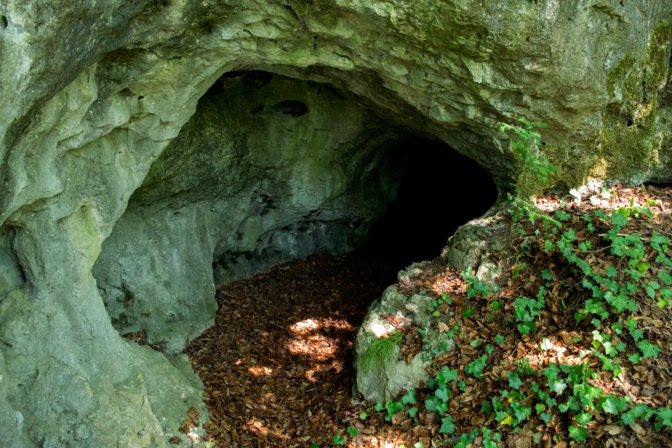 Franzosenloch bei Neidstein (A 84) 02