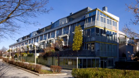 Franz-Weber-Hof St.01-07 01