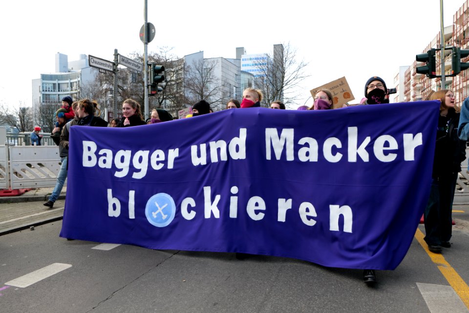 Frauenkampftag demonstration Berlin 2020 113