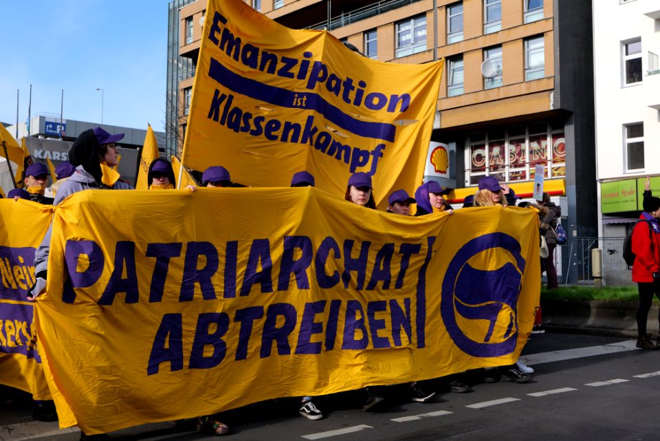 Frauenkampftag demonstration Berlin 2020 48