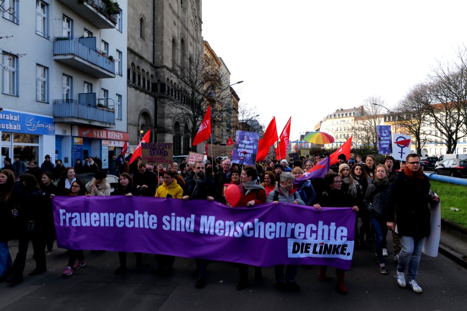 Frauenkampftag demonstration Berlin 2020 96