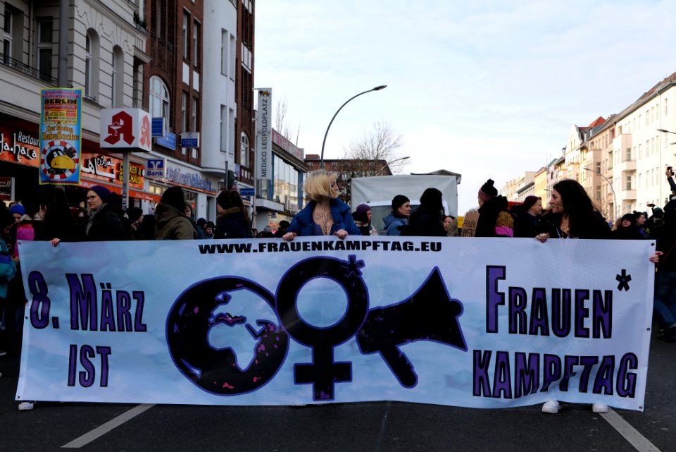 Frauenkampftag demonstration Berlin 2020 35