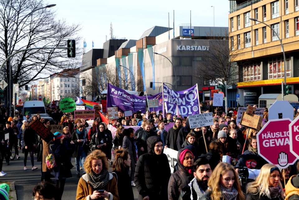 Frauenkampftag demonstration Berlin 2020 80
