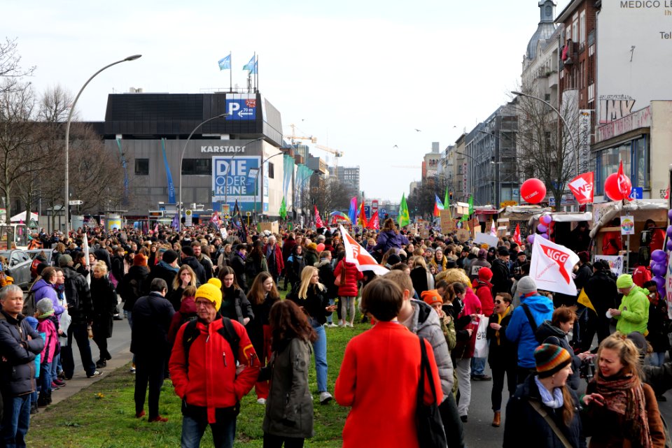 Frauenkampftag demonstration Berlin 2020 14