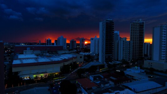 Eventide twilight horizon