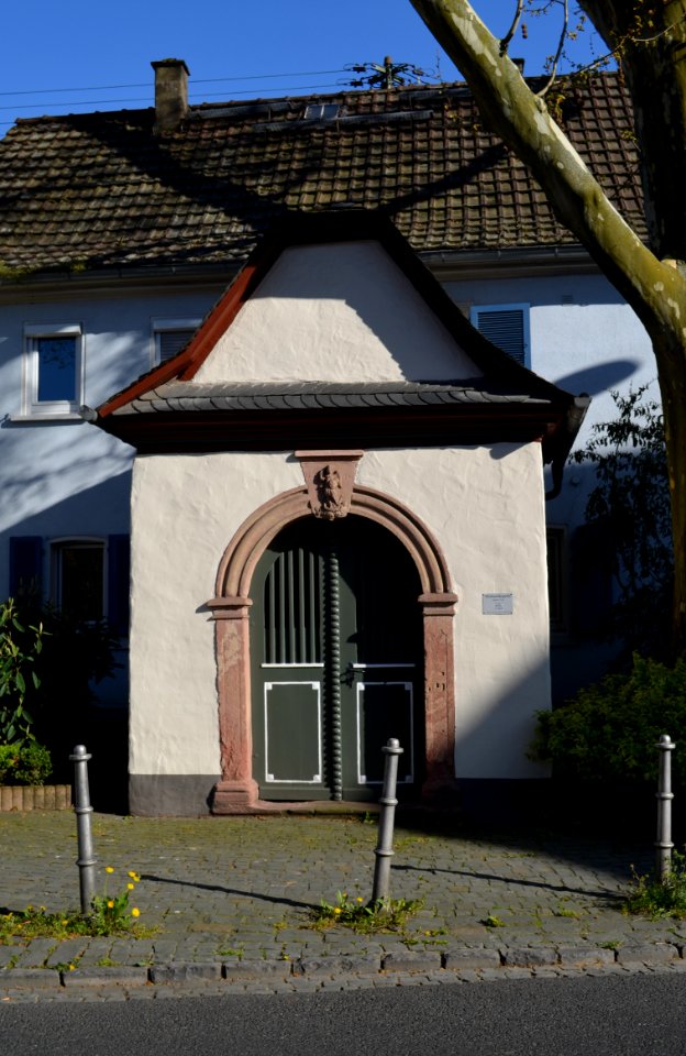 Frankfurt-Zeilsheim, Kapelle Pfaffenwiese gegenüber Nr. 1