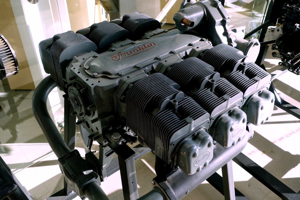 Franklin engine - Evergreen Aviation & Space Museum - McMinnville, Oregon - DSC00481