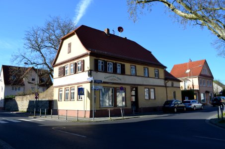 Frankfurt-Zeilsheim, Pfaffenwiese 1