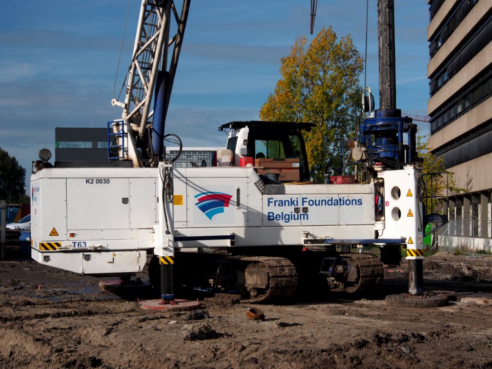 Franki Foundations Belgium, K2 0030, T63, BT42 Cat Drilling rig at Leiden, pic2