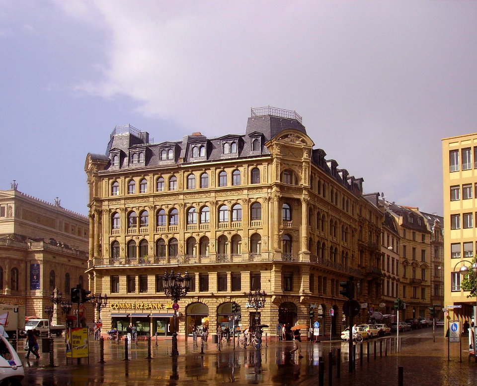 Frankfurt Opernplatz