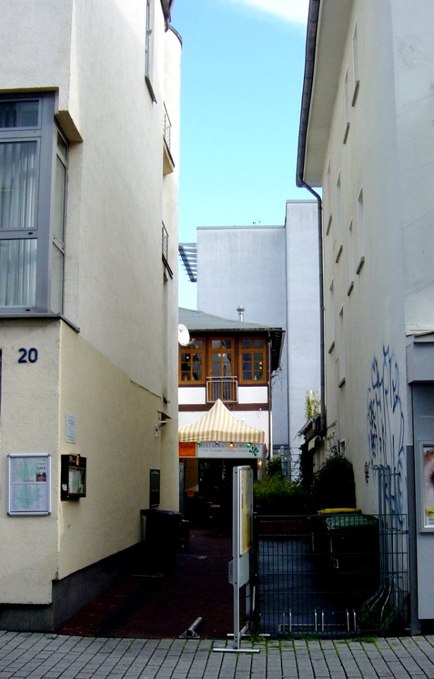 Frankfurt-Bockenheim, Hinterhof Haus Leipziger Straße Nr. 20 35