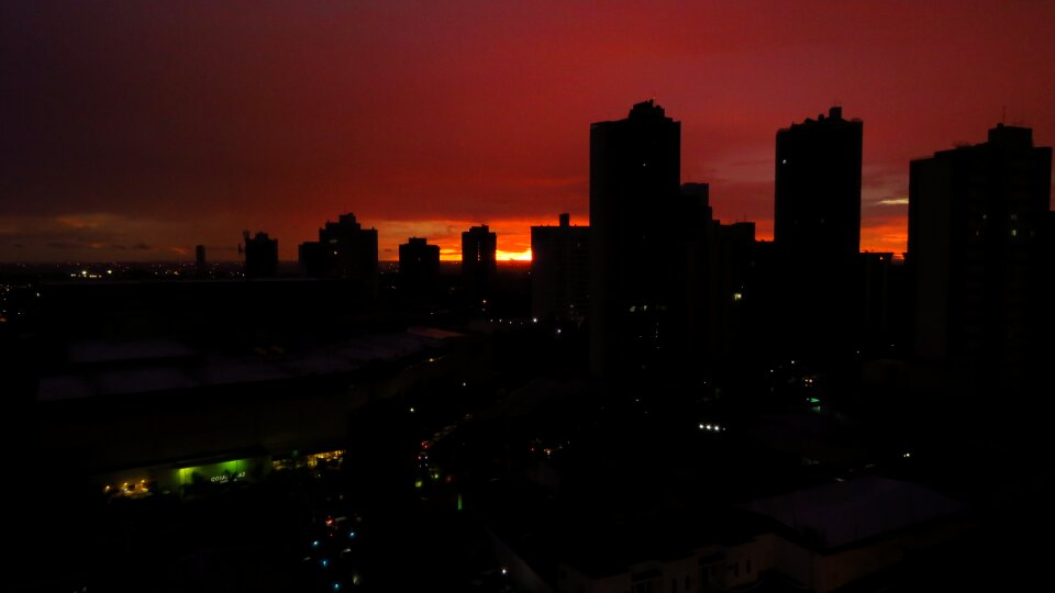 Horizon dawn rising sun