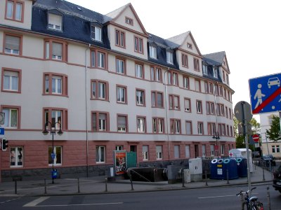 Frankfurt-Bockenheim Kirchplatz A41