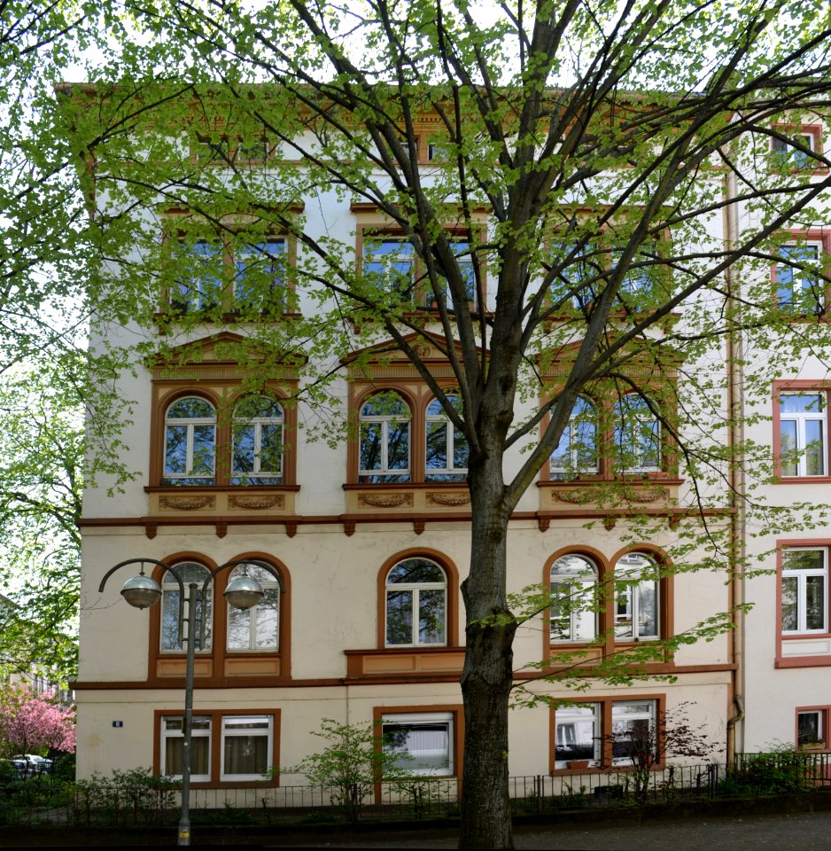 Frankfurt, Weiherstraße 6 (1)