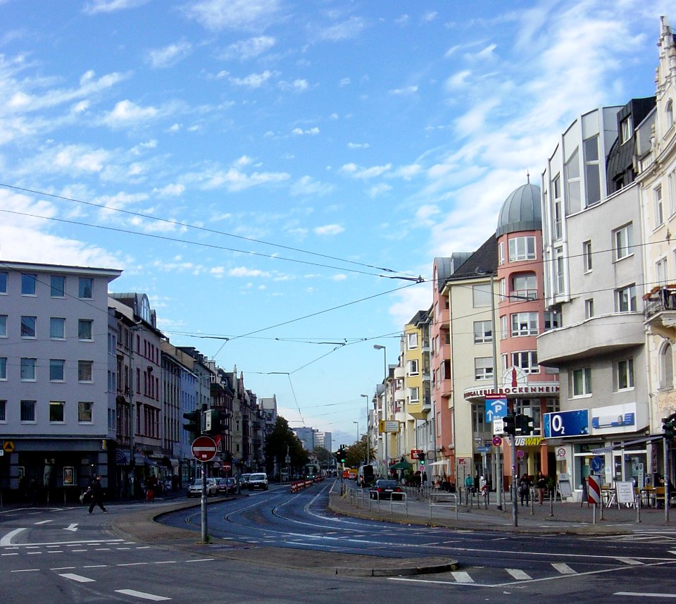 Frankfurt-Bockenheim, Blick in die Adalbertstraße 17
