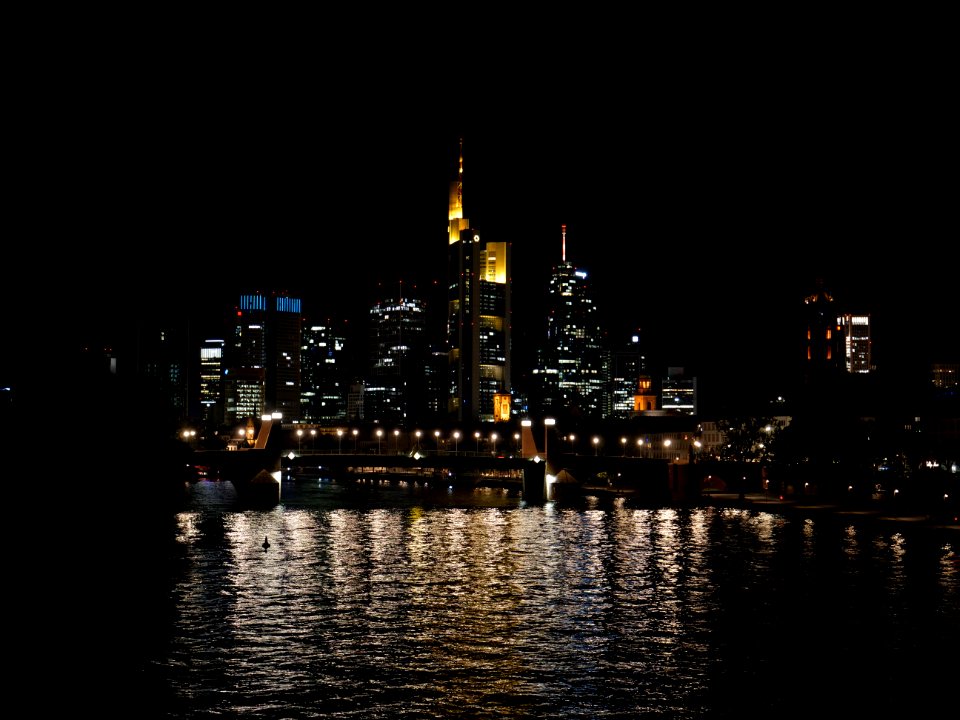 Frankfurt am Main city center at night 2019-09-13 17