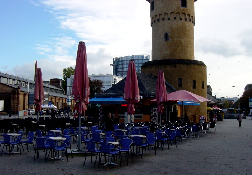 Frankfurt-Bockenheim, Café an der Bockenheimer Warte 24