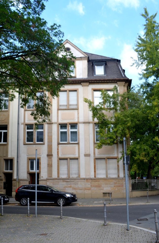 Frankfurt, Wolfsgangstraße 56