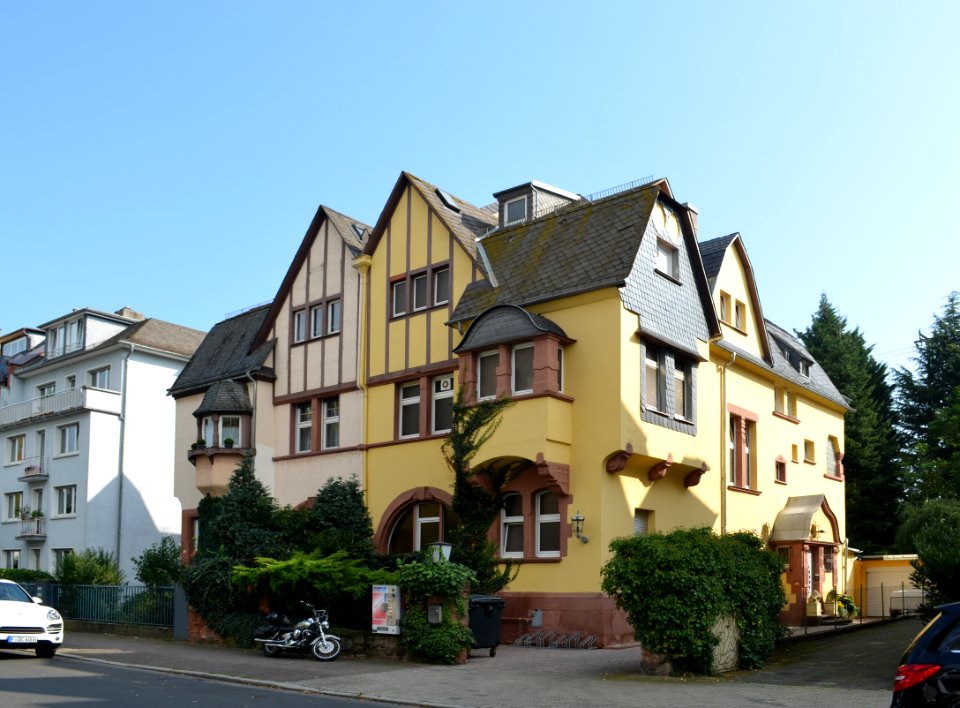 Frankfurt, Waidmannstraße 29-31