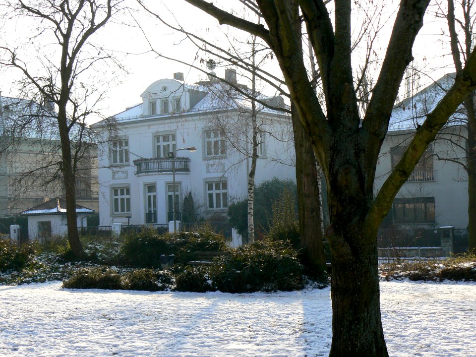 Frankfurt-Bockenheim Margarete-und-Fritz-Kahl-Anlage 27