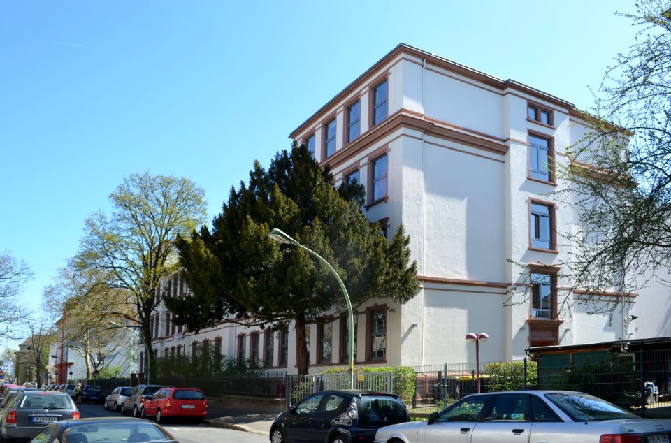 Frankfurt, Wilhelm-Merton-Schule (2)