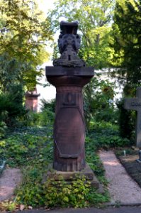 Frankfurt, Hauptfriedhof, Grab B 194 von Ellrodt