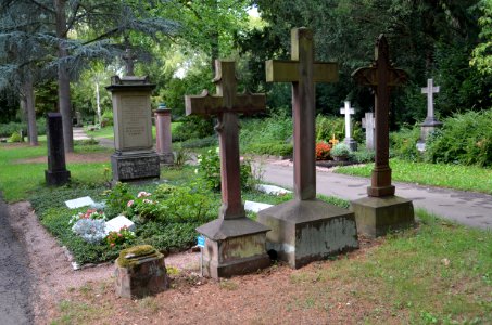 Frankfurt, Hauptfriedhof, Grab C 156 Fuchs-Zoller (1)