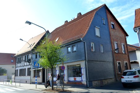 Frankfurt-Bergen, Marktstraße 57