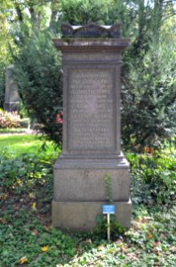 Frankfurt, Hauptfriedhof, Grab C 208 Herwig