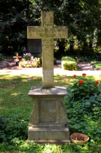 Frankfurt, Hauptfriedhof, Grab B 68 Reinganum (1)